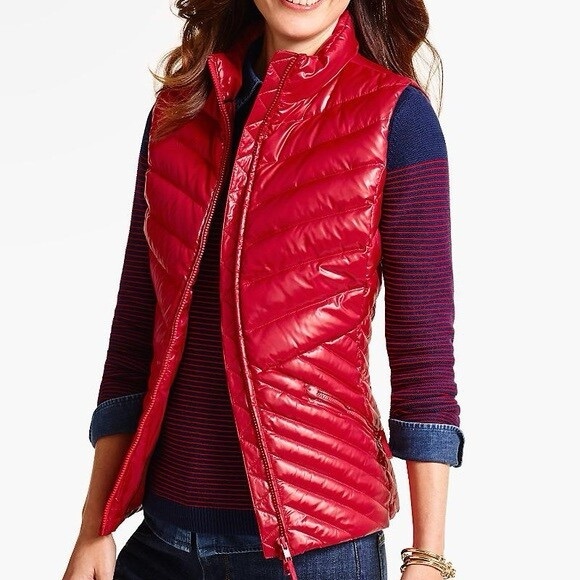 Talbots Chevron Quilted Down Puffer Vest in Holiday Red Cire Medium Petite - Picture 1 of 6